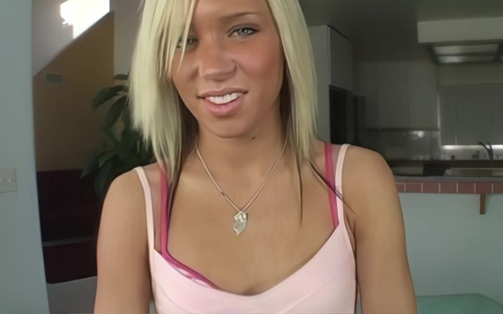 Chica Suicida DVD: A Cute Teenager Enjoys a Solid Cock
