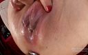 Mme Exhipassion: Pumping wide open huge labia close up anal plug, pussy...