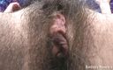 Horny Hairy Girls: vintage hairy girl gets a huge facial