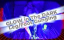 Wamgirlx: Glow in the Dark Uv Gunging - Legs &amp;amp; Feet!
