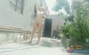 Active Couple Arg: Kinky Exhibitionist Girl Gets Bathed in Outdoor Aisle
