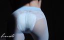 Lanreta: Peeing in maxi pads under pantyhose