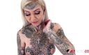 Alt Erotic: Tattooed Amber Luke rides the tremor for the first time